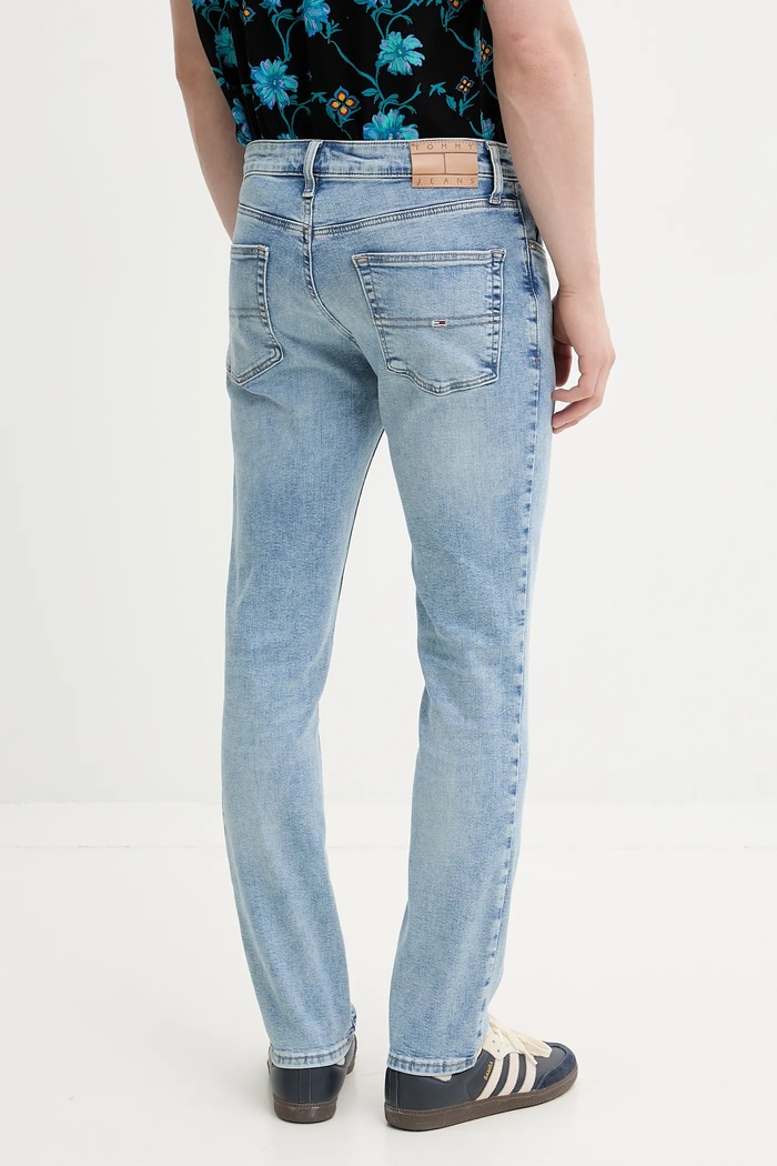 Oblečenie Rifle Tommy Jeans DM0DM20985 modrá