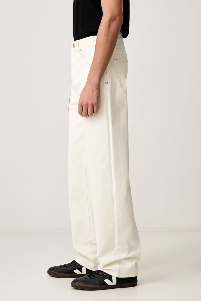 Jeansy straight męskie Lacoste HH2321 beżowy