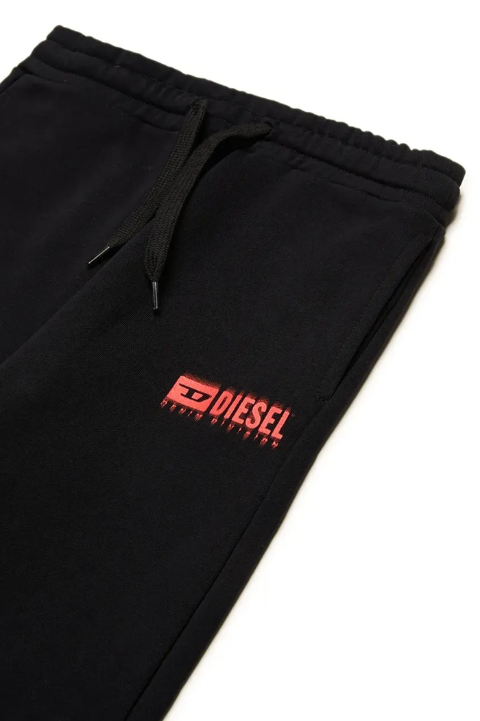 CHLAPEC Dětské bavlněné tepláky Diesel PBASEL TROUSERS J02316 černá