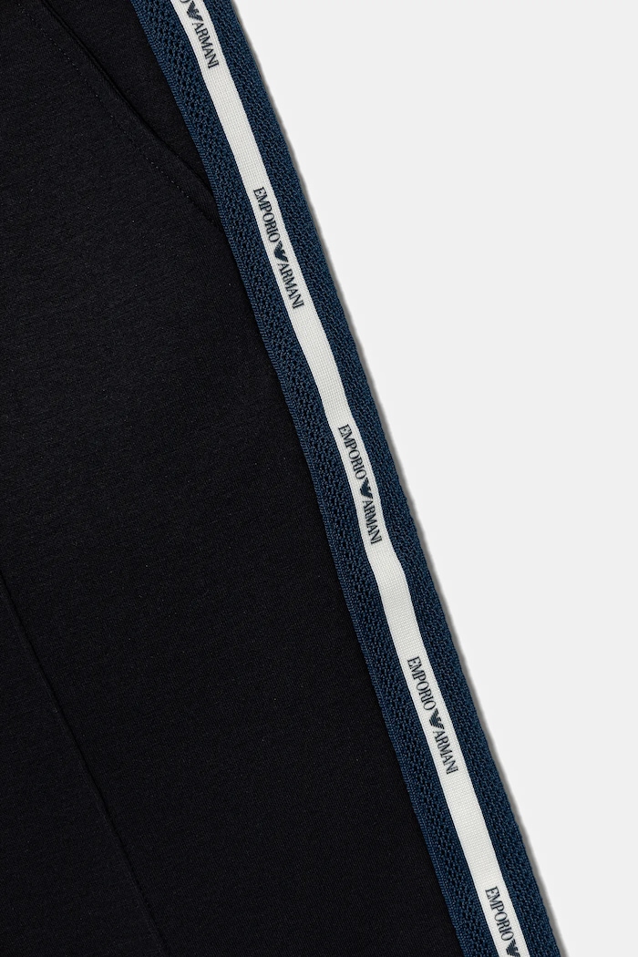 CHLAPEC Dětské tepláky Emporio Armani EB000148.AF10126 námořnická modř