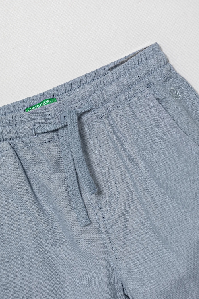Dječaci Dječje lanene hlače United Colors of Benetton 43WBGF01H.P.Seasonal plava