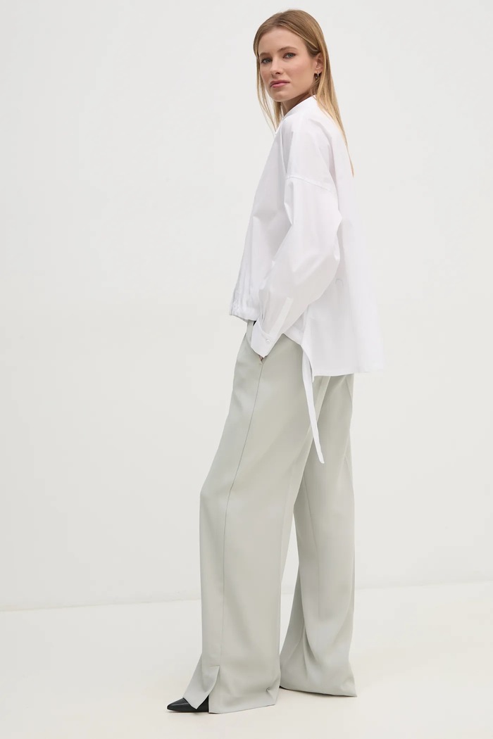 Hlače Calvin Klein K20K207876 siva SS25
