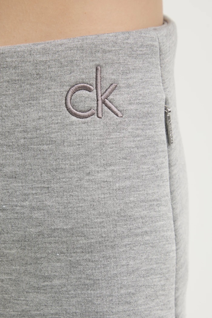 Calvin Klein nadrág szürke K20K207947