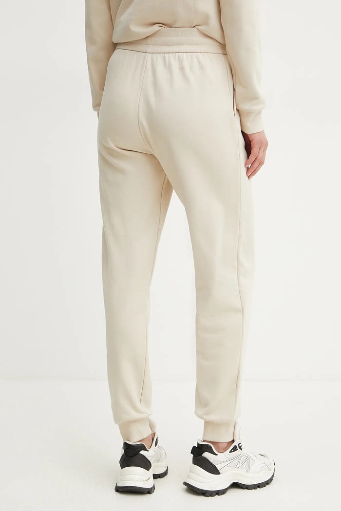 Odzież Armani Exchange spodnie dresowe bawełniane XW000319.AF12217 beżowy