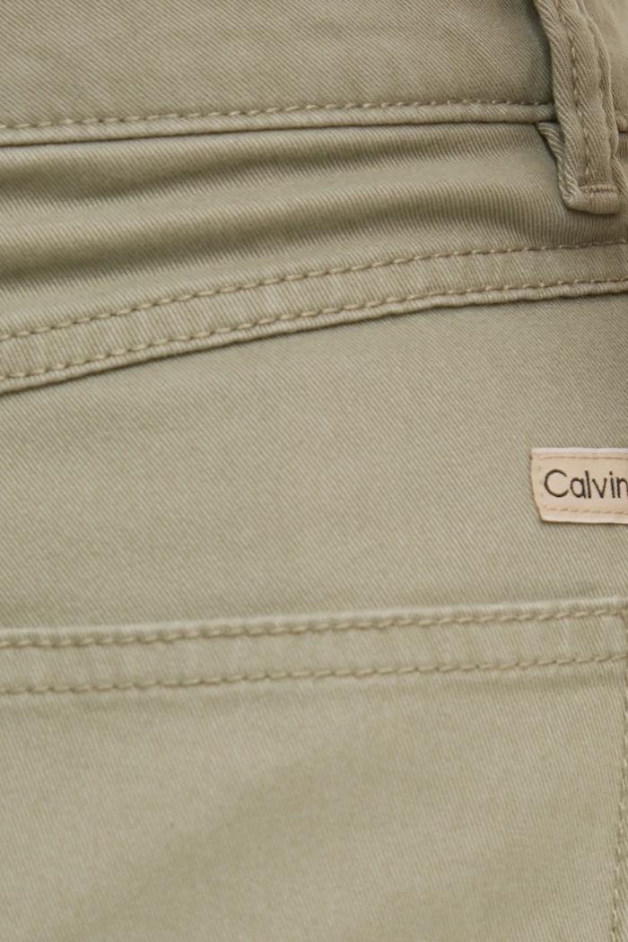 Панталон Calvin Klein Jeans зелен J20J224852