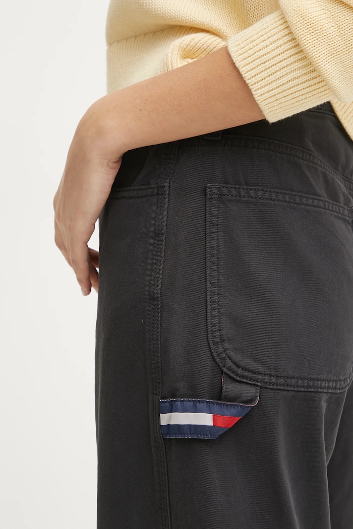 Tommy Jeans pamut nadrág fekete DW0DW19394