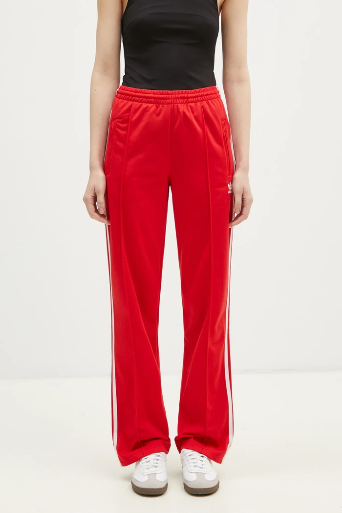 adidas Originals pantaloni della tuta Firebird applique rosso IR8081