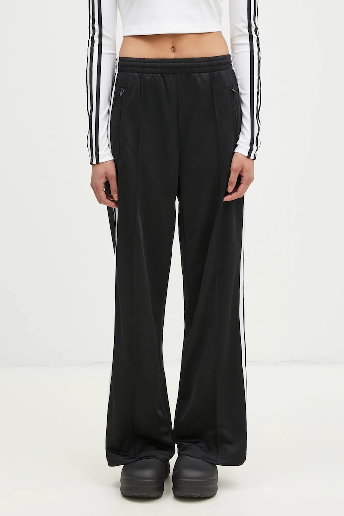 adidas Originals spodnie dresowe Firebird dzianina czarny JC8245