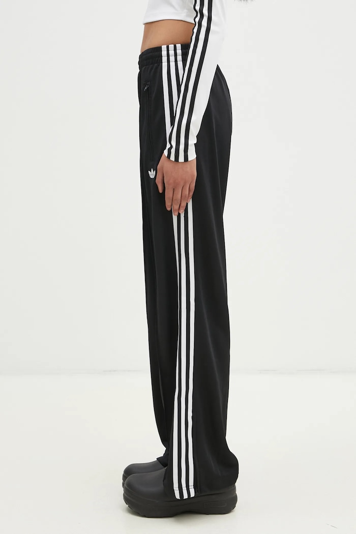 adidas Originals spodnie dresowe Firebird JC8245 czarny SS26