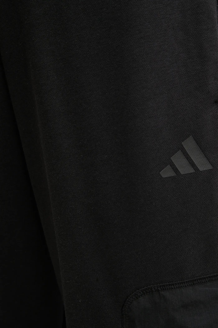 Odzież adidas spodnie dresowe City Escape JF3417 czarny