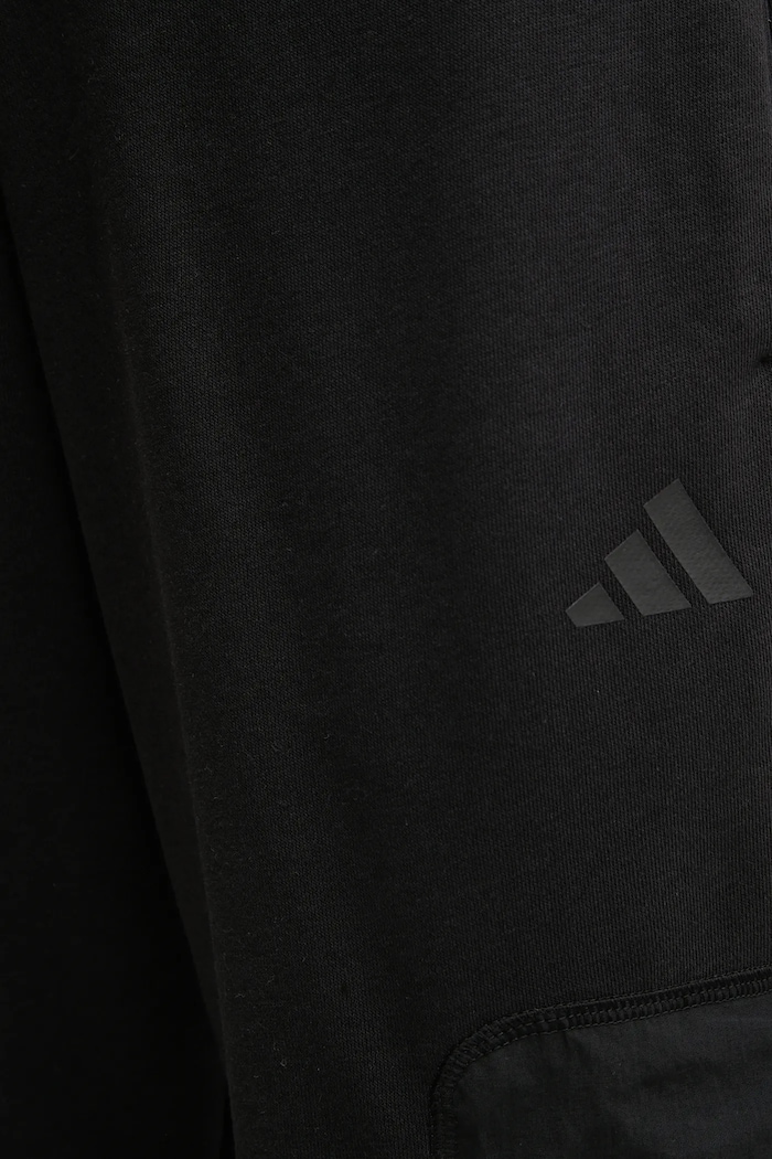 Odzież adidas spodnie dresowe City Escape JF3417 czarny