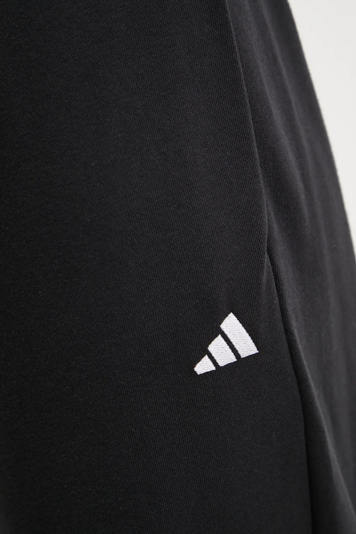 Tepláky adidas Essentials černá JD7999