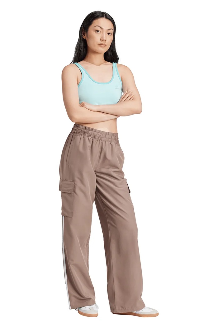 Hlače adidas Originals Adicolor 3-Stripe Cargo Pants JC8138 bež SS25