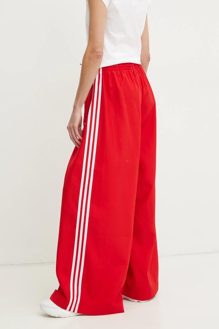 Одяг Спортивні штани adidas Originals OVERSIZED TP JD3388 червоний