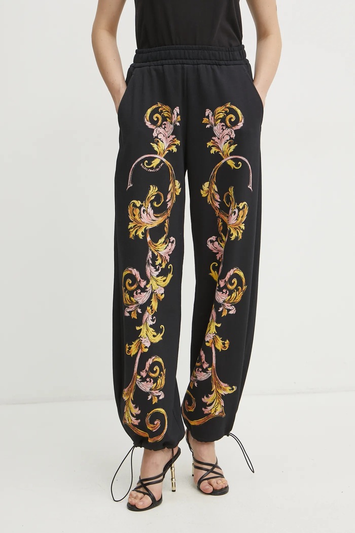Versace Jeans Couture spodnie dresowe bawełniane wzorzyste czarny 78HAA3P0.FS194