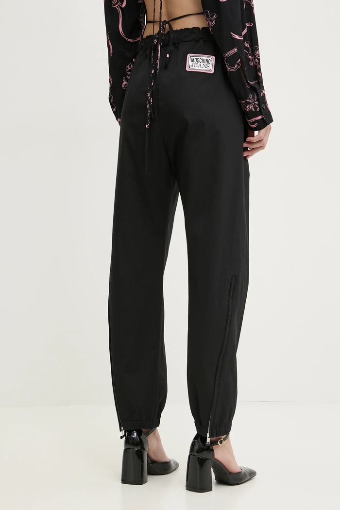 Дрехи Панталон Moschino Jeans 0303.3224 черен