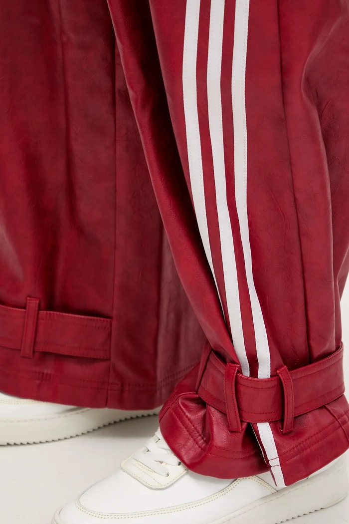 Παντελόνι adidas Originals FAUX LTHR JX9227 κόκκινο