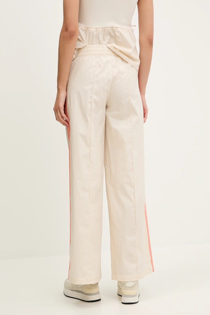 Дрехи Панталон adidas Originals Wideleg Pant KC0675 бежов