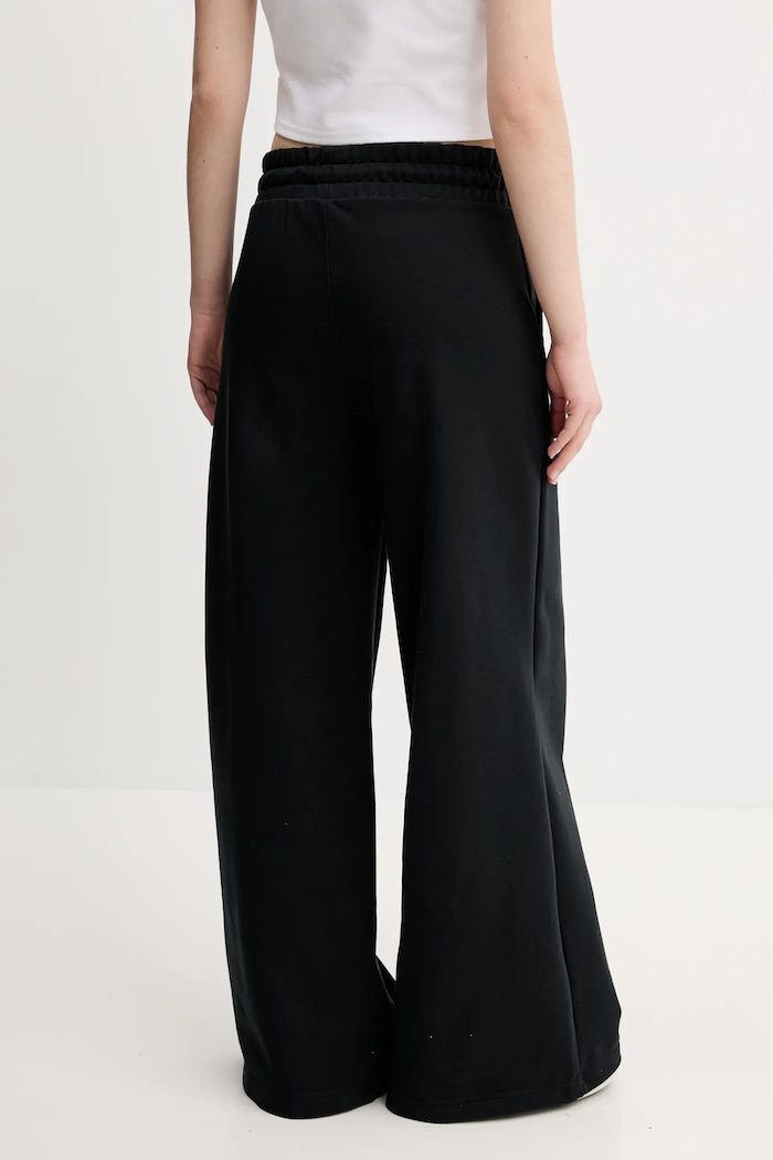 Abbigliamento Converse pantaloni tuta 10027980.A02 nero