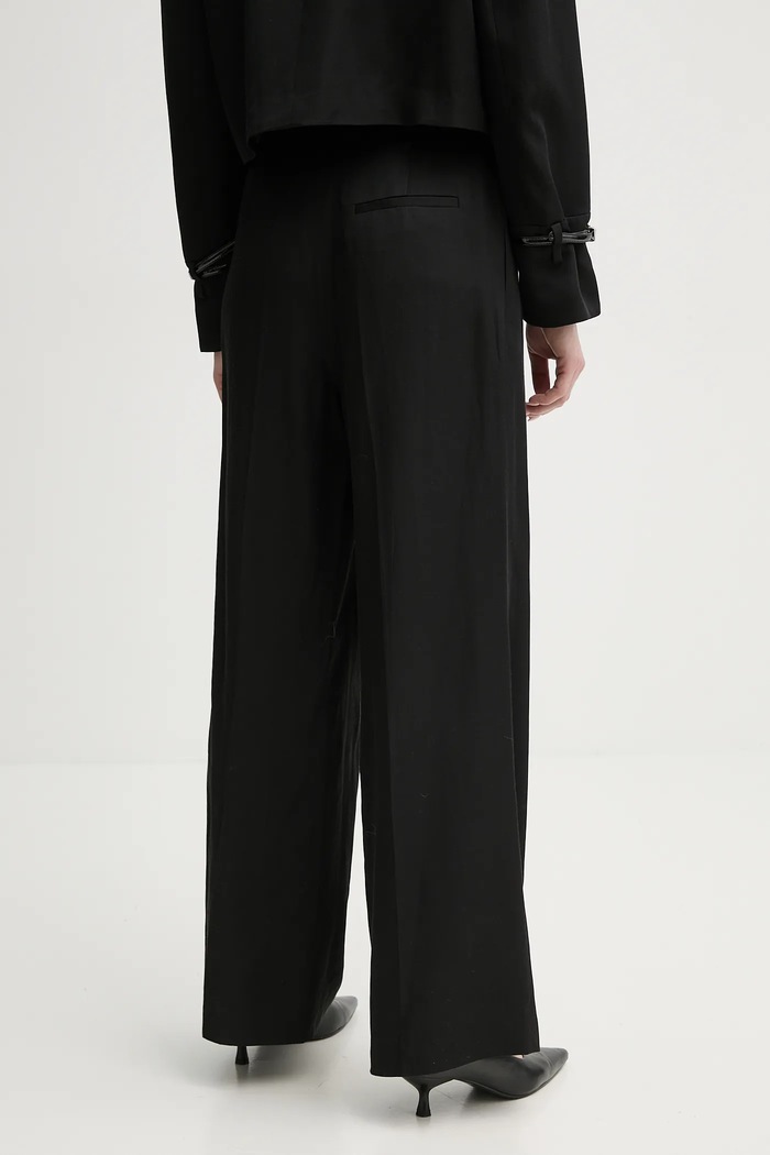 Îmbrăcăminte ISABELLE BLANCHE pantaloni din amestec de in IS25SS.P059.T004 negru