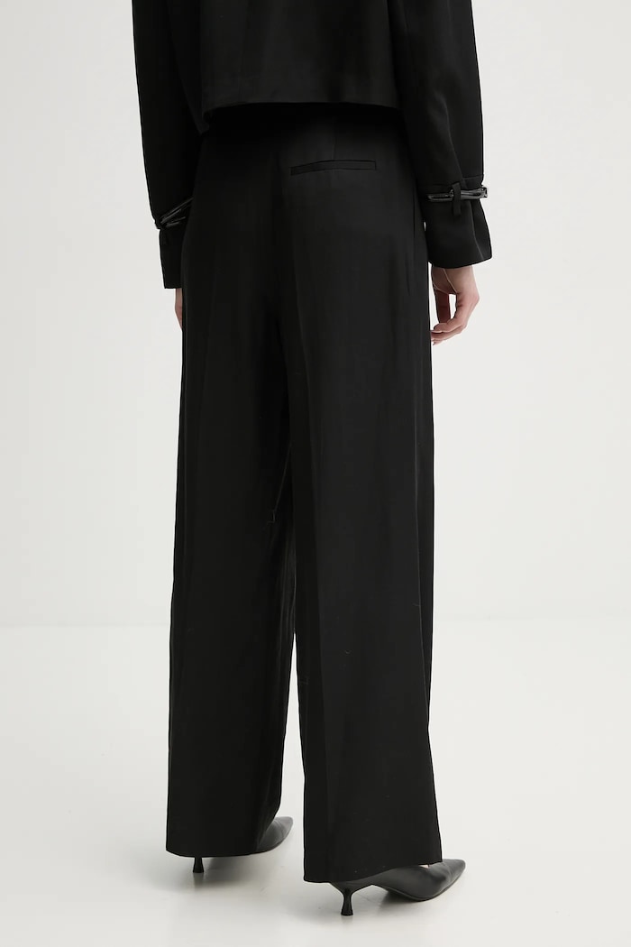 Îmbrăcăminte ISABELLE BLANCHE pantaloni din amestec de in IS25SS.P059.T004 negru