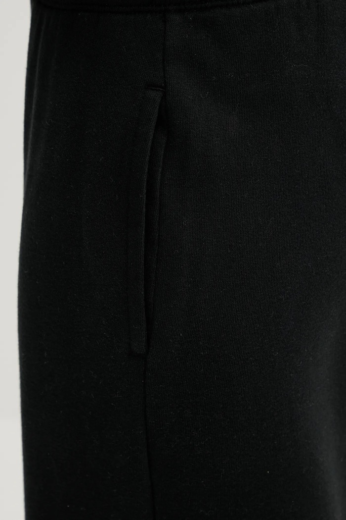 Tepláky Hollister Co. čierna KI347.5059.900