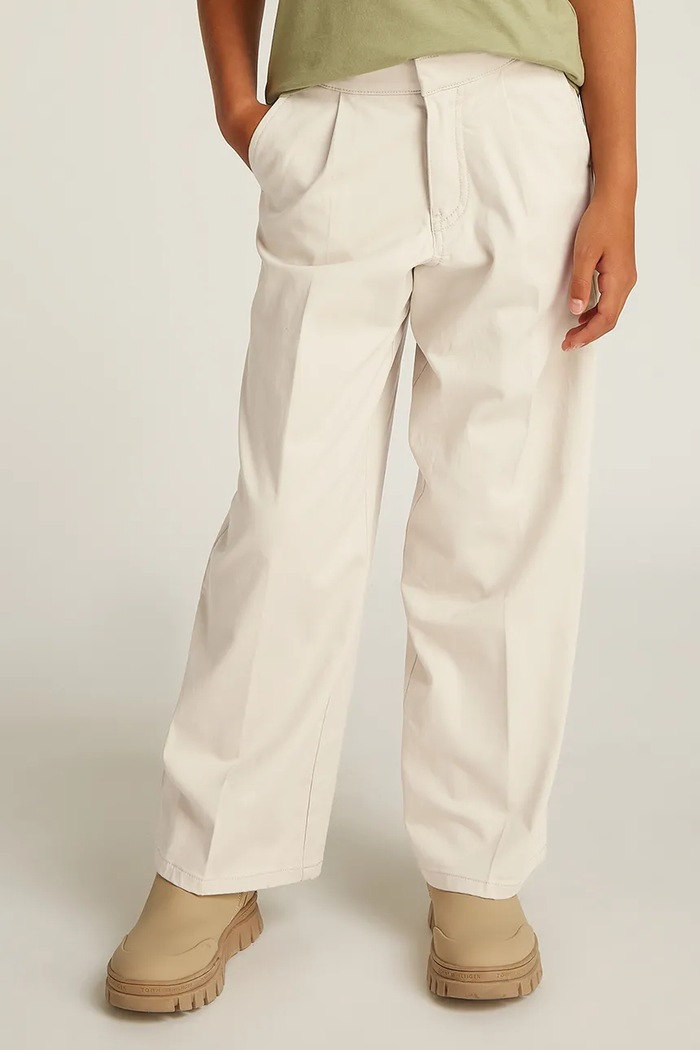 Детски панталон Calvin Klein Jeans HR WIDE еластичен бежов IG0IG02778.PPYA