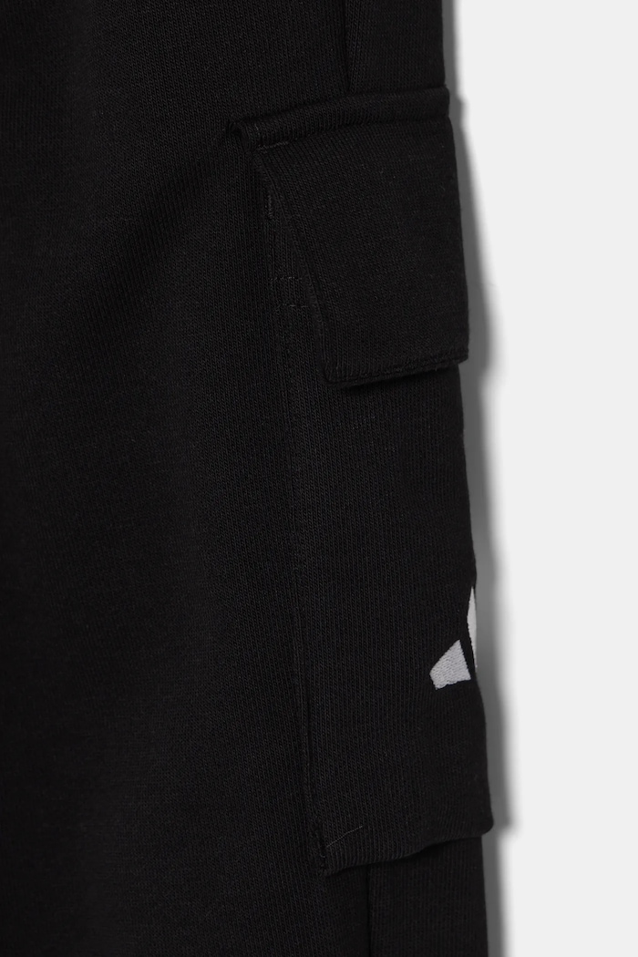 Dětské bavlněné tepláky adidas černá JC9754