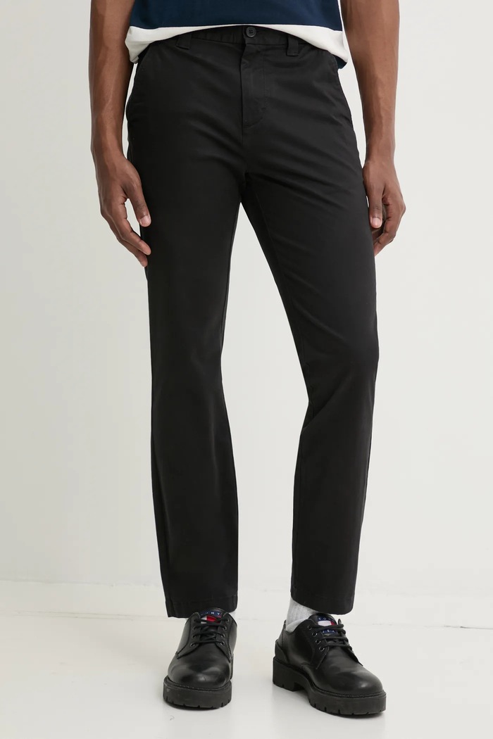 Nohavice Tommy Jeans s elastanom čierna DM0DM20282