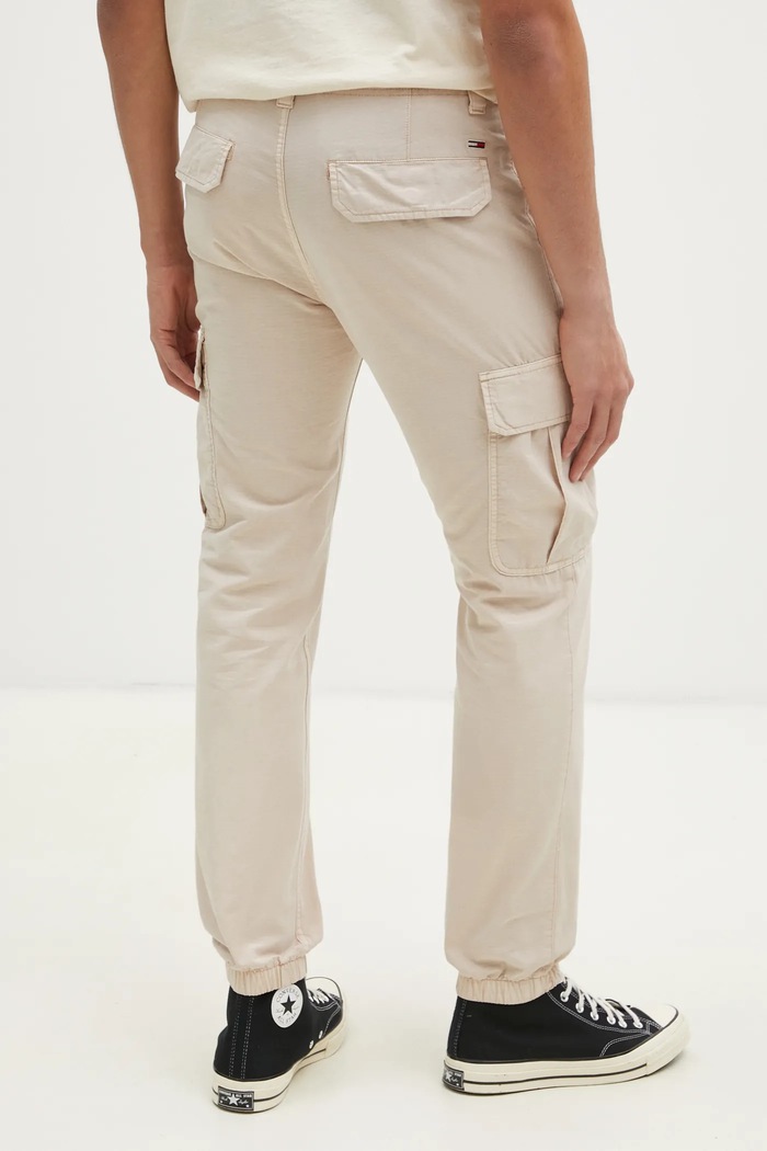 Oblečenie Bavlnené nohavice Tommy Jeans DM0DM20284 béžová