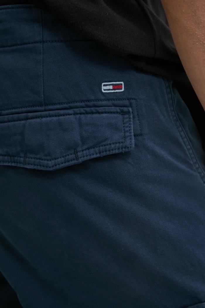 Tommy Jeans pantaloni in cotone blu navy DM0DM20293