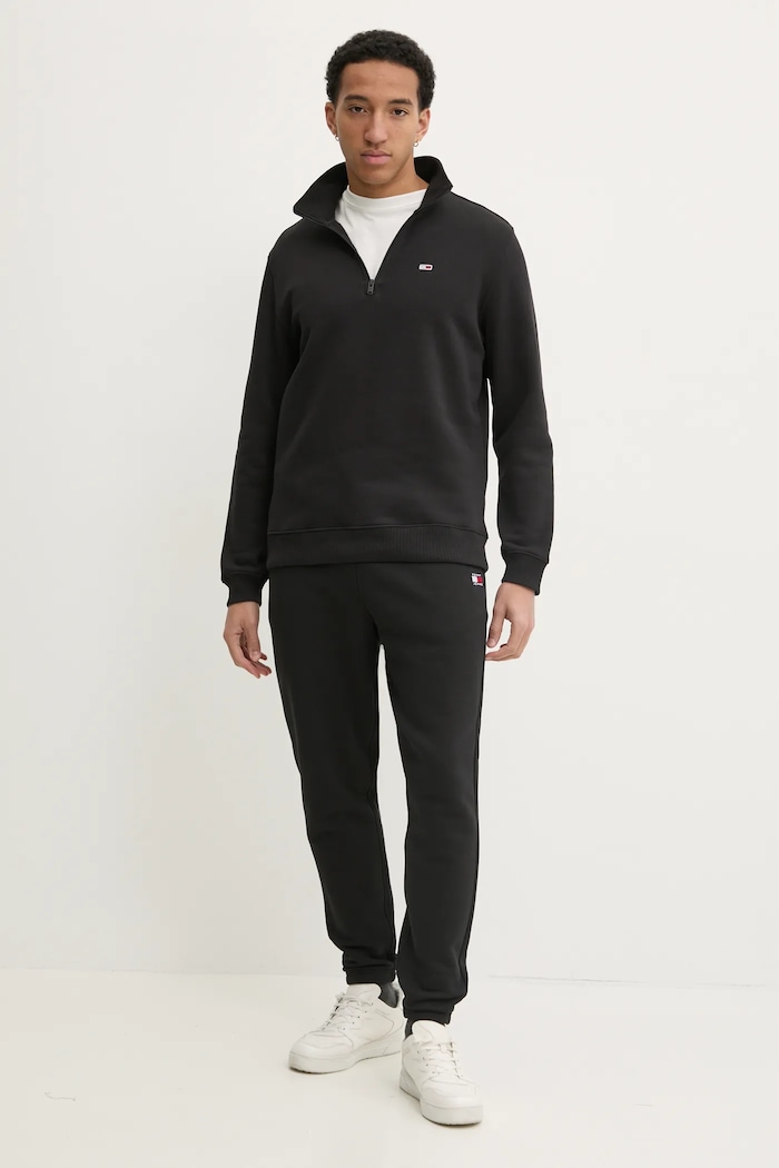 Tommy Jeans spodnie dresowe bawełniane DM0DM20276 czarny SS25