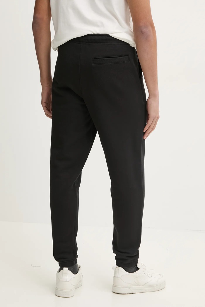 Odzież Tommy Jeans spodnie dresowe bawełniane DM0DM20276 czarny
