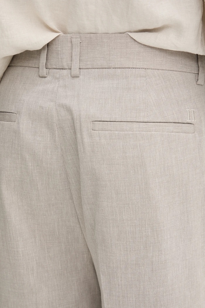 Le Deux pantaloni din amestec de in bej LDM510159