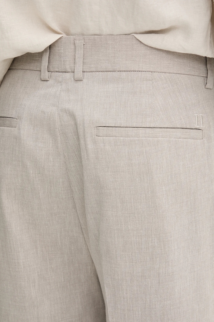 Le Deux pantaloni din amestec de in bej LDM510159