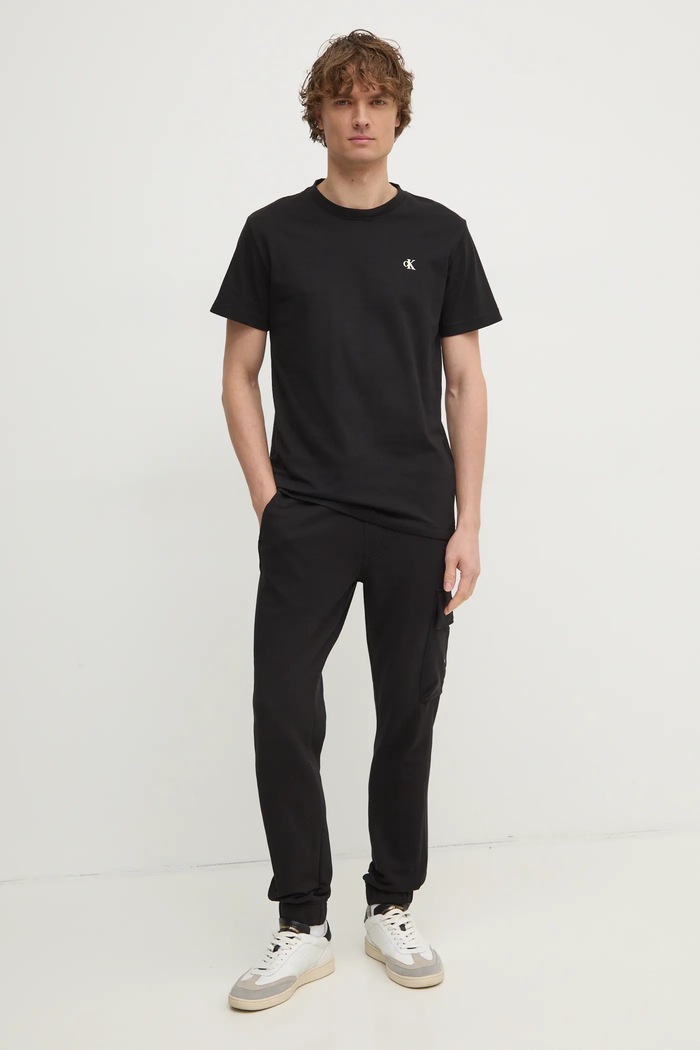Bavlněné tepláky Calvin Klein Jeans J30J326762 černá SS25