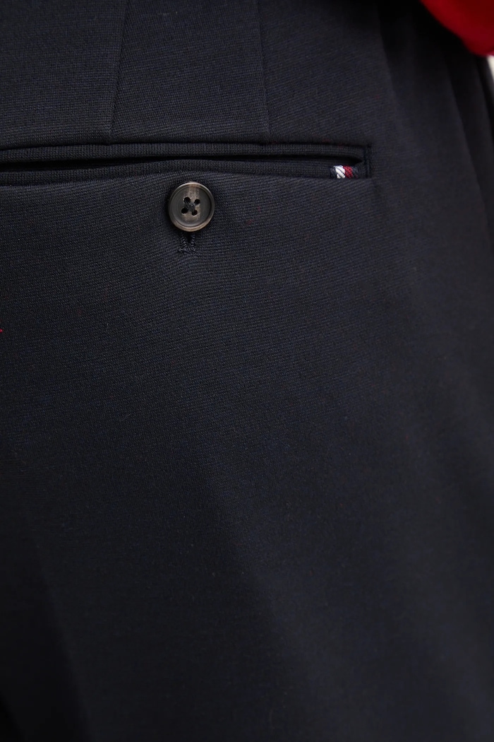 Tommy Hilfiger spodnie granatowy MW0MW38075
