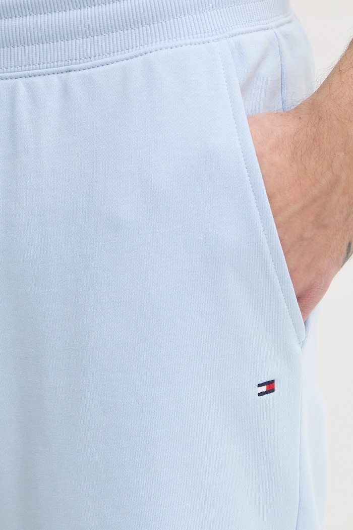 Tommy Hilfiger teplákové šortky pánske bavlnené modrá MW0MW37240