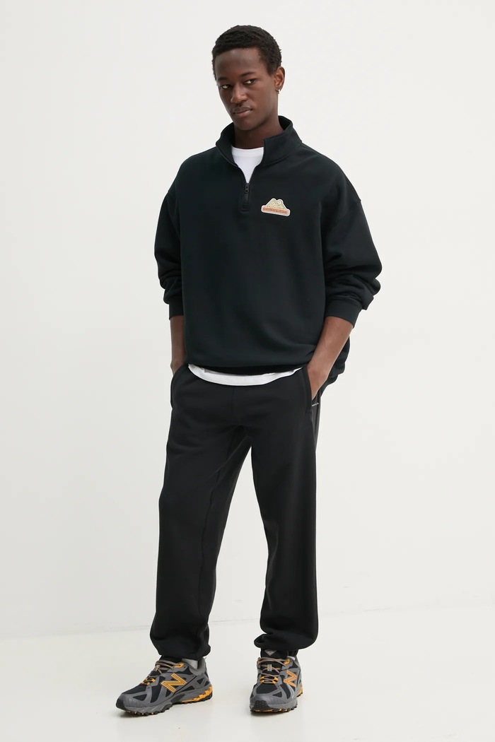 Bavlněné tepláky adidas Originals Essential JC9575 černá SS25