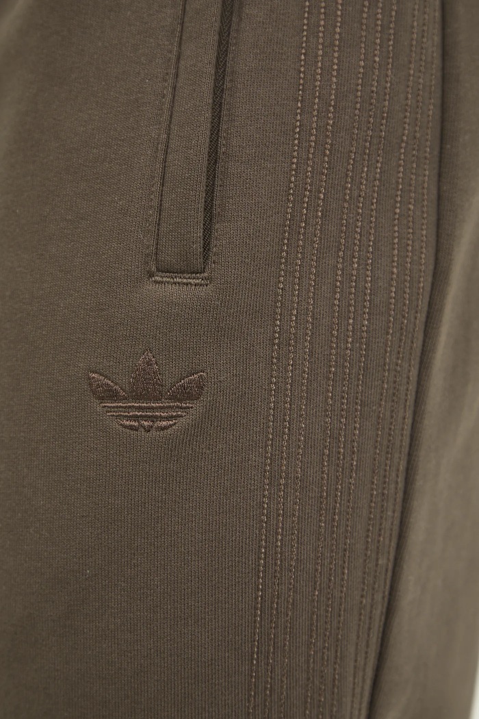 Oblečenie Bavlnené tepláky adidas Originals Essential JD3318 zelená