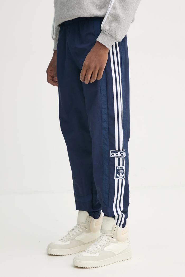 Tepláky adidas Originals Adibreak látka tmavomodrá JD4258