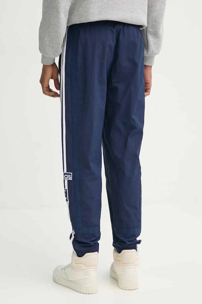 Oblečenie Tepláky adidas Originals Adibreak JD4258 tmavomodrá
