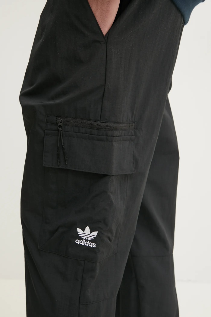 Nohavice adidas Originals Essential čierna JD2453