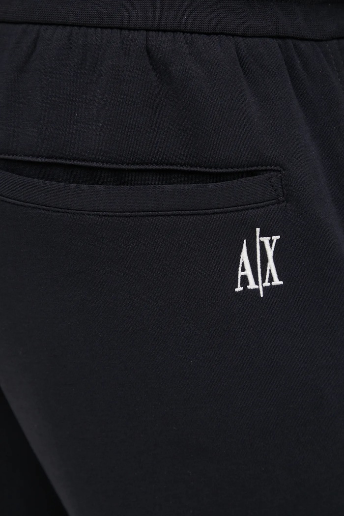 Armani Exchange spodnie dresowe męskie z bawełną granatowy XM000373.AF10818.NOS