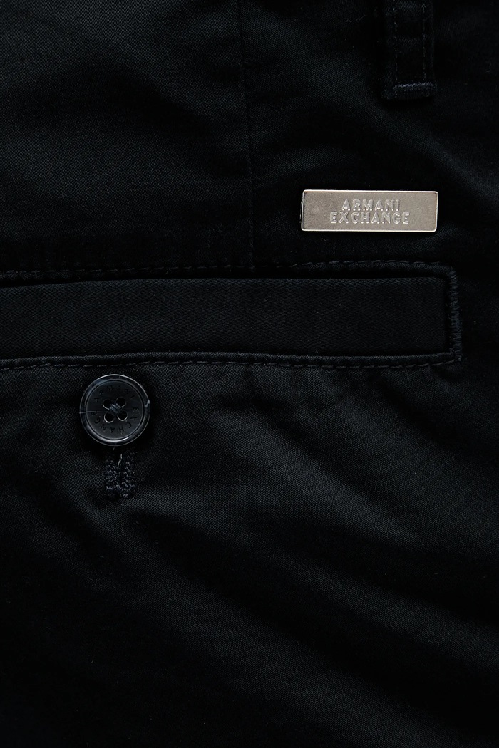 Armani Exchange pantaloni bleumarin XM001162.AF13236.NOS