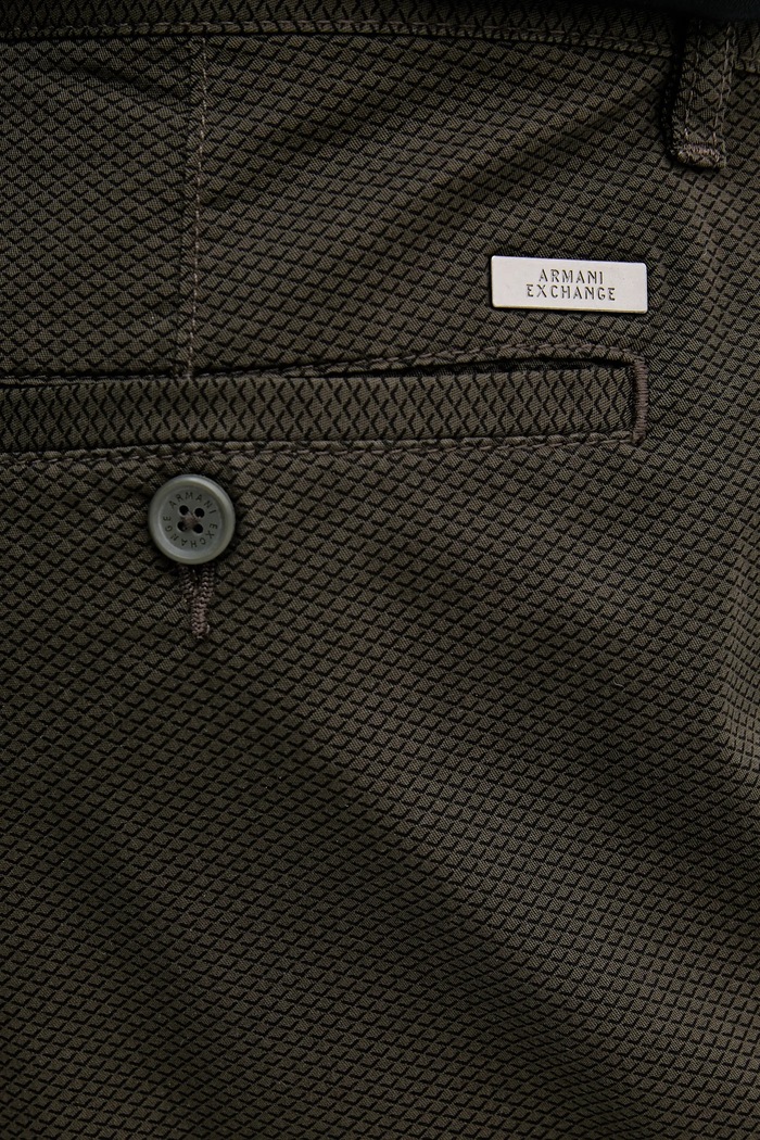 Armani Exchange spodnie zielony XM000626.AF13183