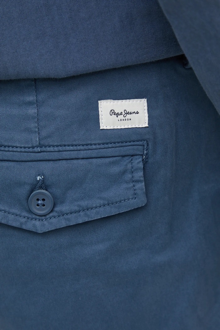 Hlače Pepe Jeans RELAXED COMFORT PLEATED CHINO plava PM211803