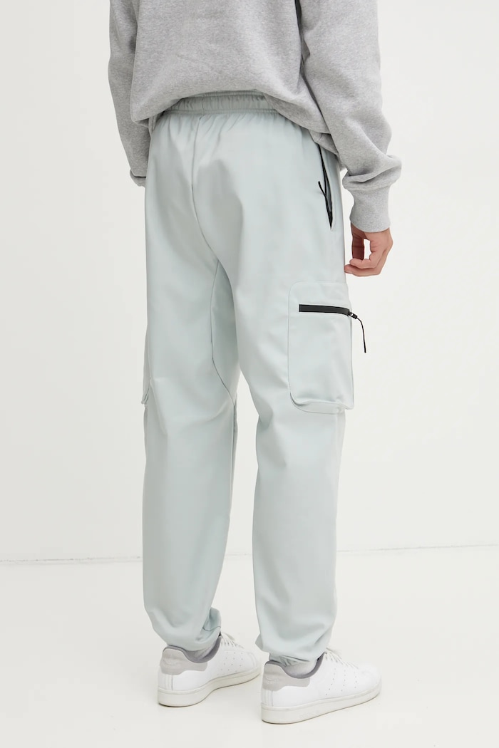 Odzież adidas Spodnie dresowe City Escape JF3286 zielony