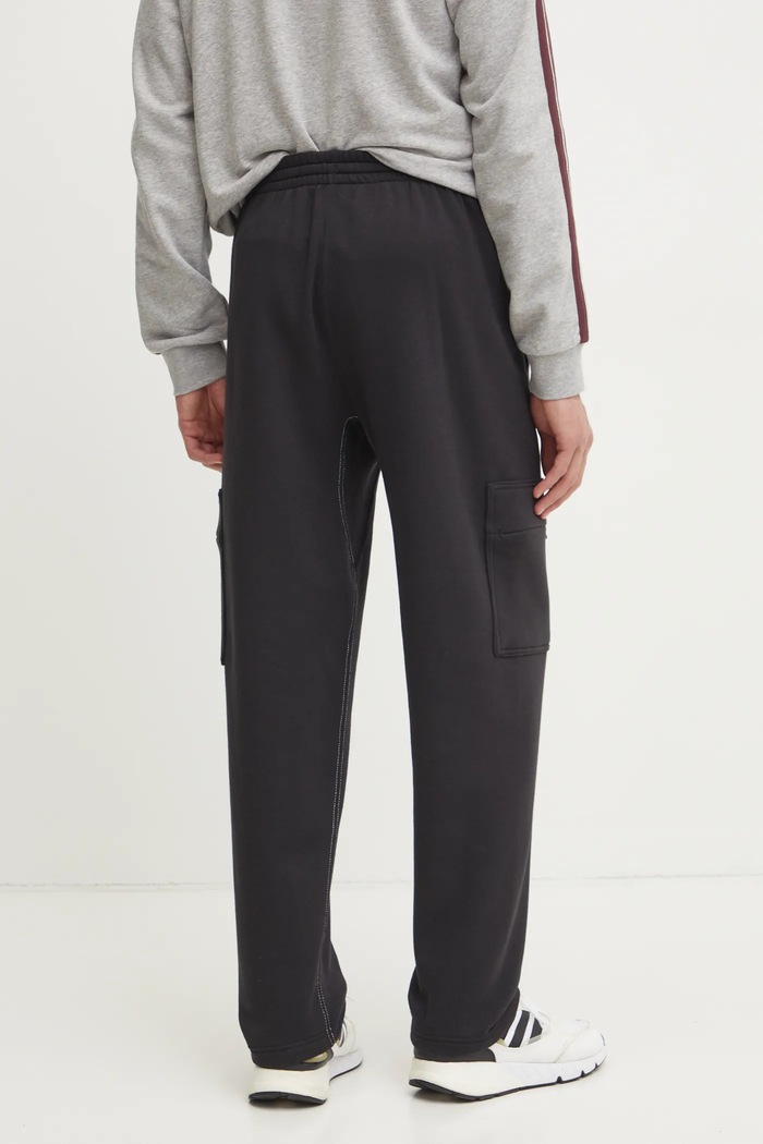 Odzież adidas spodnie dresowe ALL SZN Graphic JJ3662 czarny