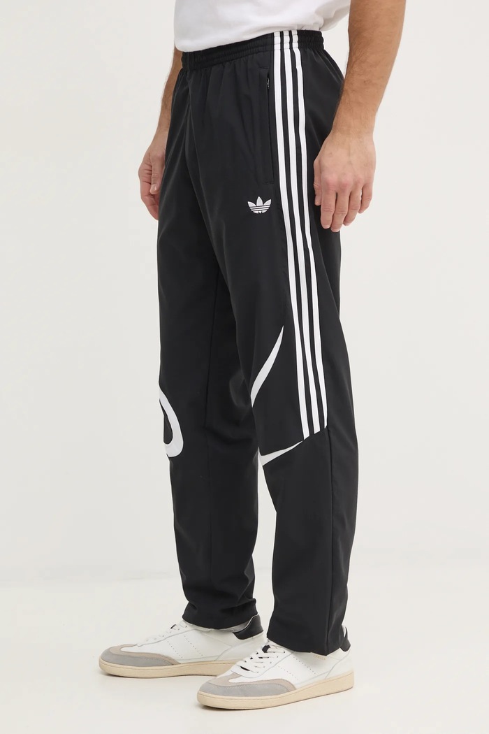 adidas Originals spodnie dresowe Teamgeist czarny JC6228